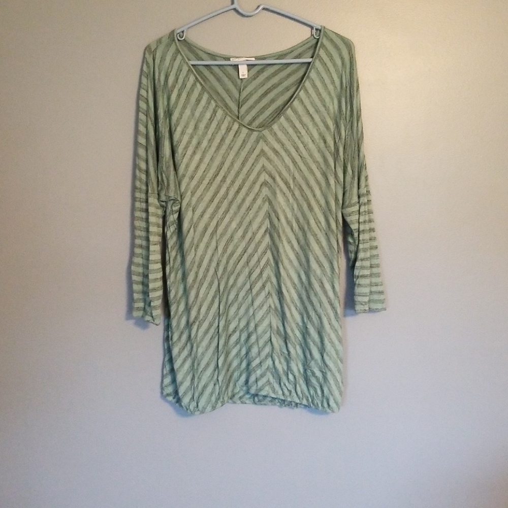 Maternity long sleeve chevron teal shirt